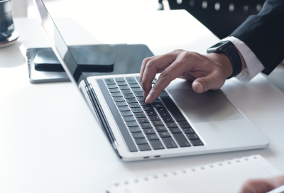 תואר ראשון במנהל עסקים במסלול לימודי ערב